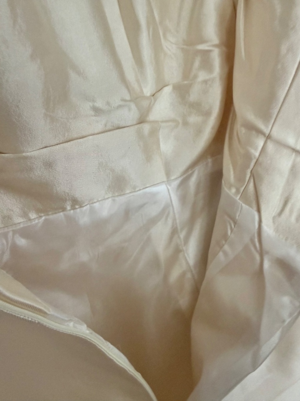 Size 4 Short Ivory dress w/peplum waist - perfect for bridal or graduation - Picture 6 of 7